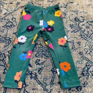 Hanna Andersson 3T leggings. Floral and green